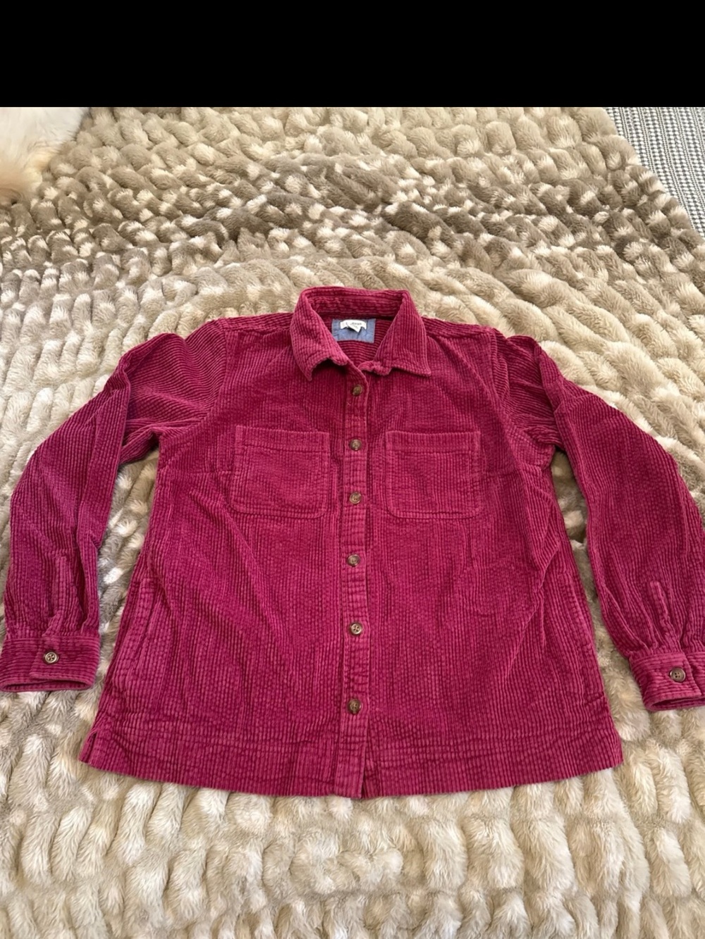 LL Bean corduroy button up women’s jacket size small berry color